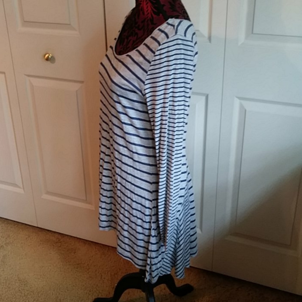 Tunic top - Picture 2 of 6